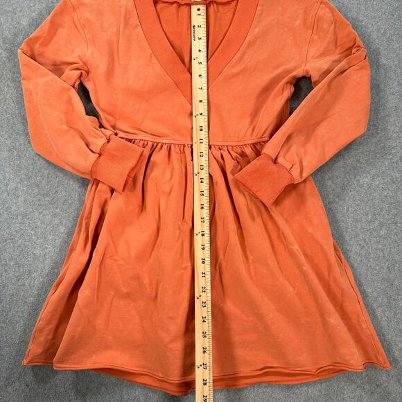 BaeVely V-Neck Mini Dress Size Small Orange Gathered Waist Long Sleeve Distresse - Picture 6 of 11